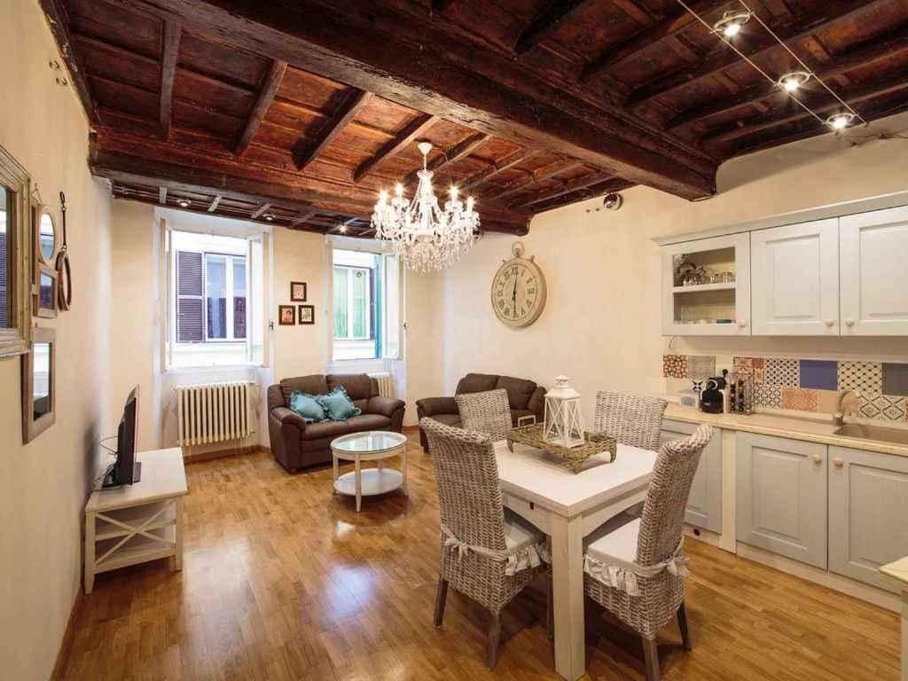 Appartamento Familiare Nel Cuore Di Roma Экстерьер фото